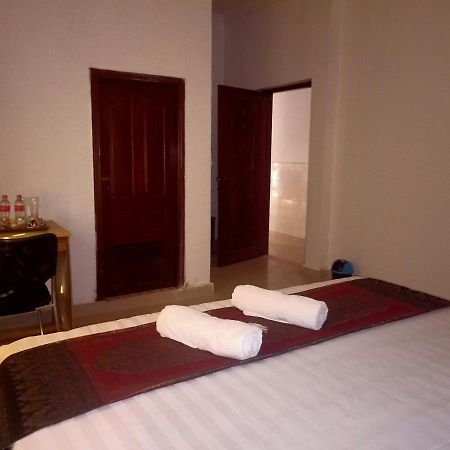 The Crocodile Villa Siem Reap Exterior photo